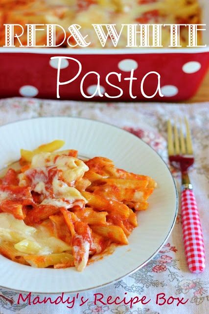 Red And White Pasta, Spaghetti Cheese, Chicken And Bacon Pasta, Bacon Pasta Bake, Pasta Marinara, Bacon Dishes, Chicken And Bacon, Bacon Pasta, White Pasta