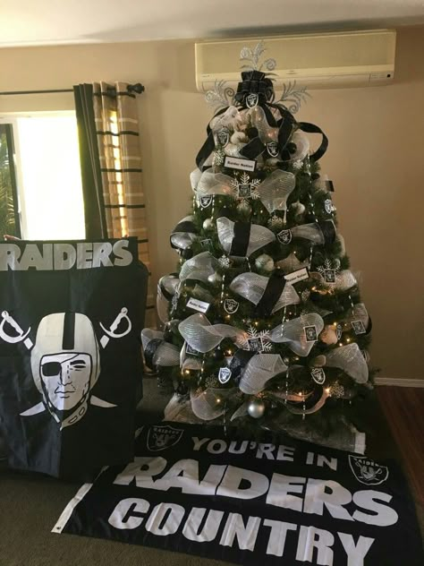 For our Raider fan. Raiders Christmas Tree Ideas, Raiders Christmas Tree, Raiders Christmas, 1st Birthday Party Games, Oakland Raiders Fans, Xmas Decorations Diy, Raiders Stuff, Oakland Raiders Logo, Raiders Baby