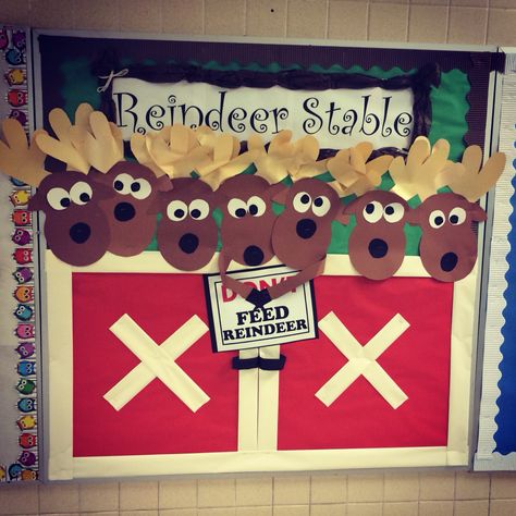 Reindeer Cubicle Decoration, Reindeer Classroom Decorations, Classroom Christmas Door Decorating Ideas, Group Christmas Door Decorations, Christmas School Display, Office Christmas Decorations Reindeer, Christmas Festival Ideas School, How To Decorate A Classroom For Christmas, Lunchroom Christmas Decorations