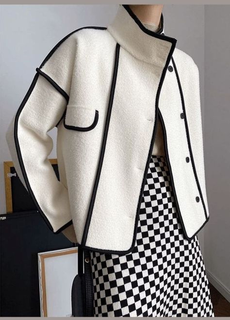 Fashion Week Casual Cardigans, Long Sleeves Coats, Looks Chic, Collar Top, Jacket Design, Mode Inspiration, Cardigan Jacket, Look Fashion, Ladies Tops Fashion