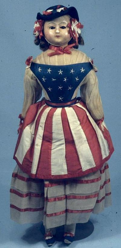 Patriotic Paper Mache Doll Antique Crafts, Patriotic Doll, Doll Antique, Paper Mache Dolls, Vintage Patriotic, Primitive Americana, Patriotic Dresses, Patriotic Art, Antique Samplers