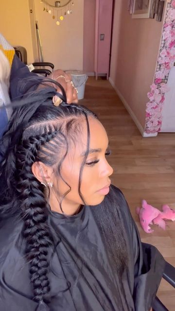 VoiceOfHair ®️ on Instagram: "Something different😍⁣ ⁣ These boho butterfly braids by @hairxcash on @tawanamorris_ _ are gorgeous 🔥 Curls and braids are the perfect combo 👏🏾⁣ She looks gorgeous ❤️ ⁣ Would you rock this?✨ #voiceofhair ⁣ ⁣ #lahair #labraider #knotlessboxbraids #knotlessbraids #butterflybraids #bohobraids #boxbraidS #passiontwists #protectivestyles #protectivestyle #bohobraids #braidideas" Two Big French Braids With Weave, 4 Boho Feed In Braids, Two Boho Feed In Braids, 4 Butterfly Braids, Four Feed Ins Braids, 4 Feed In Braids Hairstyles, Four Braids Cornrow, Boho Cornrows, Four Braids