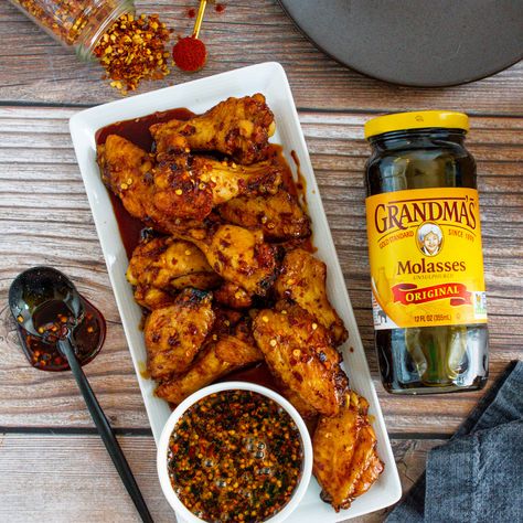 Hot Molasses Chicken Wings Recipe Molasses Chicken, Chicken Feathers, Turkey Brine Recipes, Chicken Wing Sauces, Grilled Wings, Barbecue Sauce Recipes, Brine Recipe, Chicken Wings Recipe, Chicken Meals