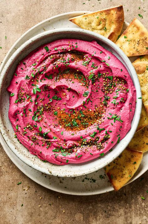 Beet Hummus Smooth Hummus, Bread For Sandwiches, Classic Hummus, Easy Roast, Hummus Recipe Homemade, Bada Bing, Grain Bowls, Beet Hummus, Dry Chickpeas