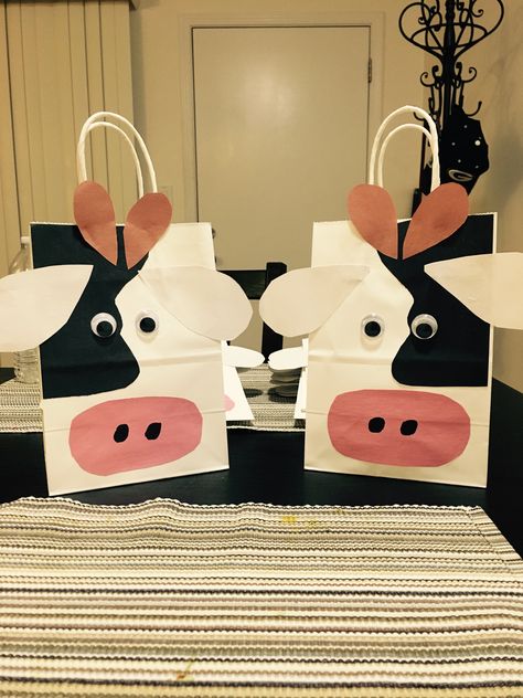 Cow gift bags 🐄 1 yr old Party Bags Kids, Cow Gifts, Christmas Gift Bags, Diy Stickers, Farm Fresh, Party Bags, Kids Bags, Gift Bags, Gift Bag