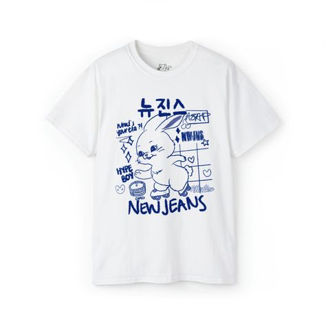 Newjeans Shirt Design, Kpop Shirts Design, Newjeans Graphic, Y2k Shirt Design, Newjeans Shirt, Outer Ideas, Newjeans Merch, Aesthetic Shirt Design, Y2k Merch