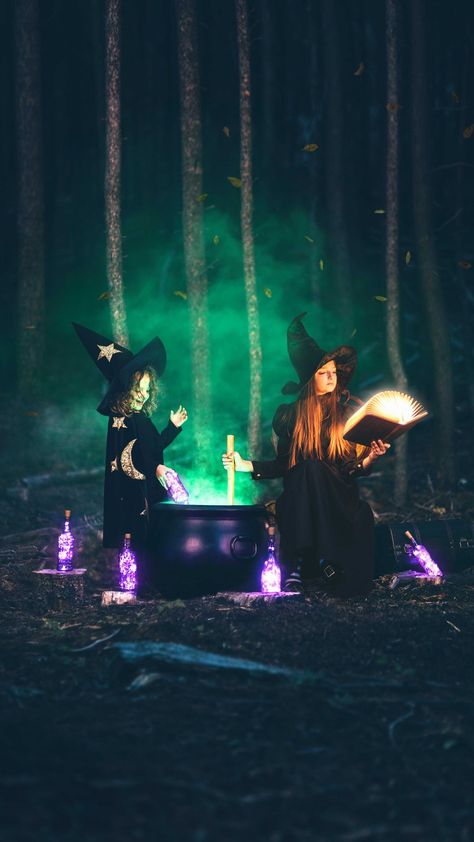 Mommy And Me Photo Shoot Halloween, Family Witch Photoshoot, Mother Daughter Halloween Photo Shoot, Witch Shoot, Halloween Styled Shoot, Spooky Shoot, Spooky Woods, Spooky Photos, Halloween Shoot