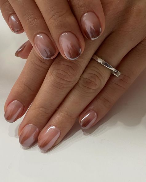 Ombre Natural Nails Short, Ombre Fall Nails 2024, Gel Nails Tips Ideas, Ombré Nails Fall, Mocha Swirl Nails, Hombre Fall Nails, Ombre Autumn Nails, Ombre Nails Designs Ideas, Neutral Ombre Nails Short