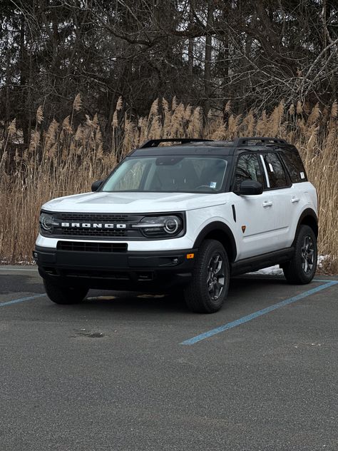 Navigate life's twists and turns with confidence in this 2024 Ford Bronco Sport Badlands. Where comfort meets capability! 👀 (Stock#:F43246)   #HealeyBrothers #HudsonValley #HVNY  #orangecountyny #ford #fordbronco #bronco White Ford Bronco Sport, Bronco Sport Aesthetic, Ford Bronco Aesthetic, Ford Bronco Outer Banks, White Bronco, New Ford Bronco, Bronco Car, Ford Sport, Dirt Bike Gear