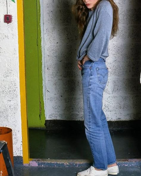 Jane | Instagram Jane Birkin Style Outfits, Jane Birkin Summer, Jane Birkin Fashion, Jane Birkin Outfits, Jane Birkin Serge, Style Jane Birkin, Jane Birken, Kate Barry, Evil Under The Sun