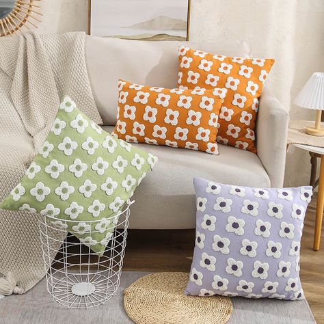 Fall Bedding Sets, Pastel Aesthetic Room, Vintage Aesthetic Room, Daisy Pillows, Polka Dot Bedding, Danish Pastel Aesthetic, Geometric Bedding, Green Pillow Covers, Fall Bedding