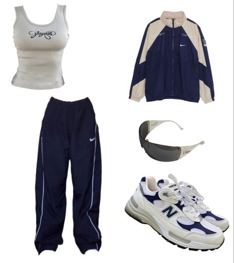 90s Athletic Outfits Women, Y2k Nike Outfit, Sporty Streetwear Outfits, Athletic Gym Outfits, 2000s Athletic Fashion, Sporty Clothes For Women, 90s Nike Outfit, Vintage Sport Outfit, Trendy Gym Outfits For Women