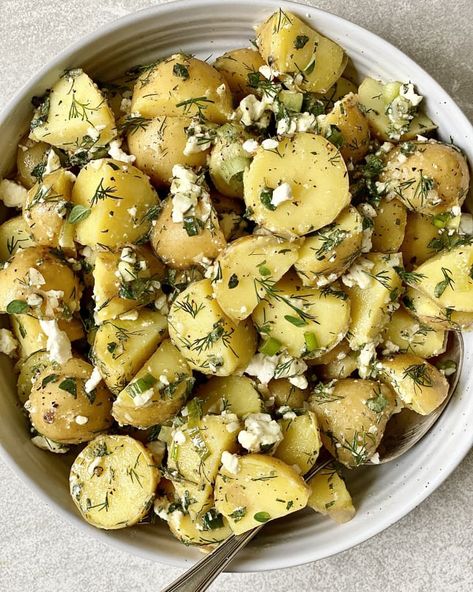 Greek Potato Salad, Greek Soup, Easter Salad Recipes, Greek Lemon Potatoes, Greek Potatoes, Easy Potato Salad, Lemon Potatoes, Summer Salad Recipes, Potato Side Dishes