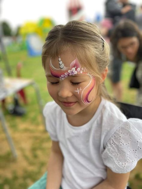 Face Paint Party, Face Painting Unicorn, Animal Face Paintings, Festival Face Paint, Face Painting For Boys, Butterfly Face Paint, Girl Face Painting, Festival Face, Butterfly Face