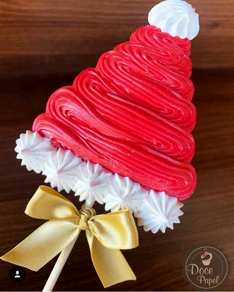 Meringue Cookie Recipe, Meringue Desserts, Xmas Cake, Cake Decorating Frosting, Meringue Cookies, Xmas Cookies, Xmas Food, Christmas Cookies Decorated, Christmas Sugar Cookies