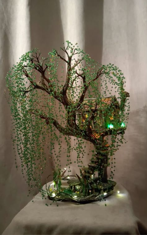 Bead Sculpture Ideas, Beaded Wire Tree, Wire Trees Diy How To Make, Crystal Tree Diy, Diy Wire Tree, Organizing Jewelry, Ideas For Organizing, Funny Illustrations, Seed Bead Crafts