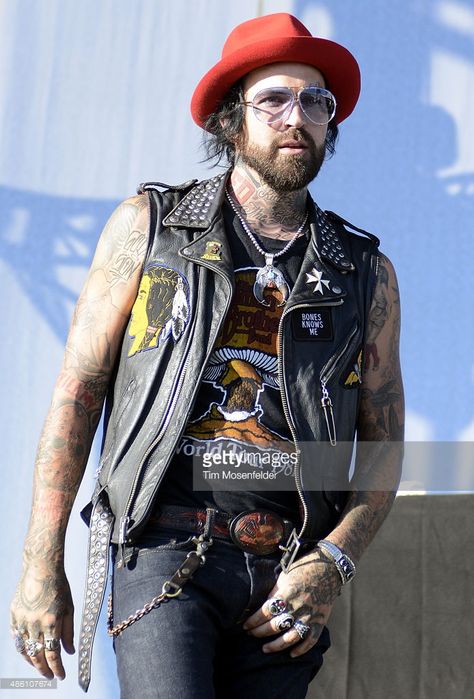 HBD Yelawolf December 30th 1979: age 36 Artists Outfit, Yelawolf Style, Rock Denim Jacket, Yelawolf Tattoos, Edgy Studded Biker Jacket, Leather Jacket Rock, Luxury Studded Biker Leather Jacket, Motley Crue Leather Jacket, Rockstar Style