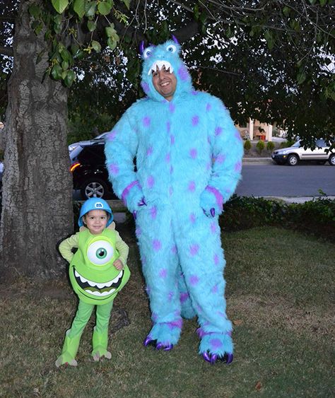 Father Daughter Halloween Costumes, Old Halloween Costumes, Dad Daughter, Family Costumes, Family Halloween Costumes, Cute Halloween Costumes, Baby Halloween Costumes, Family Halloween, Diy Halloween Costumes