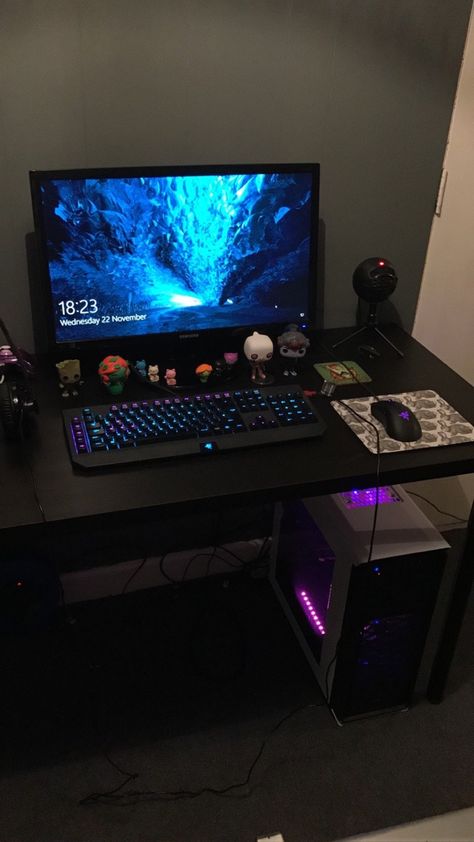 Low Budget Gaming Setup, Budget Pc Setup, Gaming Room Setup Simple, Cheap Pc Setup, Basic Gaming Setup, Pc Setup Simple, Budget Gaming Setup, Pc Gamer Aesthetic, Simple Gaming Setup