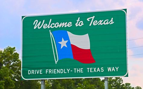 Texas Texas Vacation Spots, Texas Signs, Bus Trip, Summer Vacation Spots, Texas Roadtrip, State Signs, Loving Texas, Texas Flag, Old Pallets