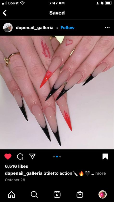 Pointy Nail Designs Stilettos, Red And Black Stiletto Nails, Lilith Nails, Vamp Nails, Stilettos Nails, Red Stiletto Nails, Acrylic Nails Stiletto, Checkered Nails, Black Stiletto Nails