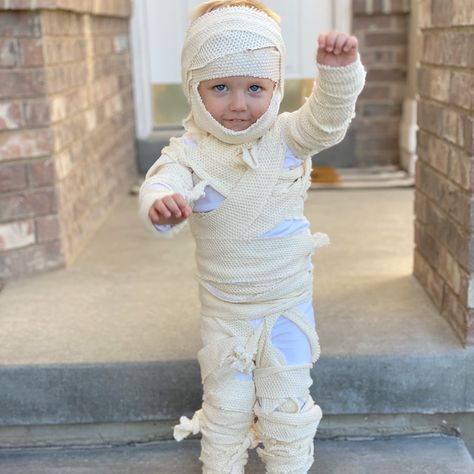 Kids Mummy Costume, Diy Mummy Costume, Mummy Diy, Mummy Costume, Costume Toddler, Zombie Costume, Whimsical Halloween, Diy Toddler, Zombie Halloween