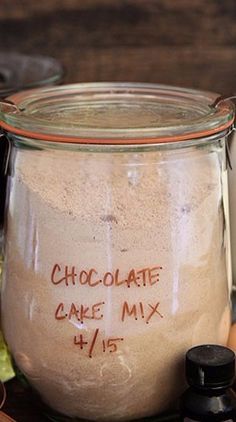 Homemade Chocolate Cake Mix, Dry Canning, Homemade Yellow Cake, Chocolate Cake Mix Recipes, Homemade Cake Mixes, Single Living, Dry Mixes, Homemade Chocolate Cake, I Am Baker