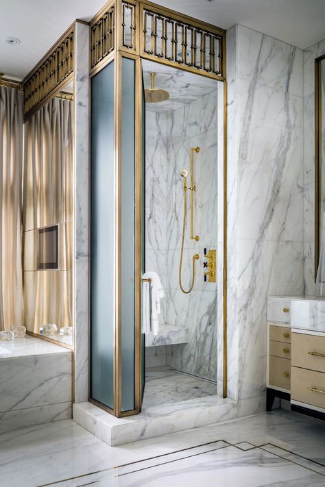 Ferris Rafauli, Interior Art Deco, Design Interior Baie, Art Deco Bathrooms, Bathroom Canvas Art, Glamorous Bathroom, Glam Bathroom, Interior Design Blogs, Rustic Wood Floors