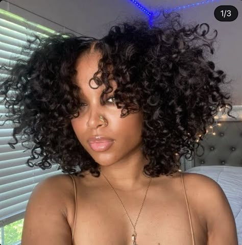 Heart Shaped Curly Hair, Heart Shape Curly Hair, Curtain Bangs Coily Hair, Curly Heart Shaped Hair, Heart Shaped Curly Haircut Black Women, Heart Shaped Curly Haircut, Heart Shape Curly Haircut, Heart Bangs Hair, Natural Hair Curtain Bangs