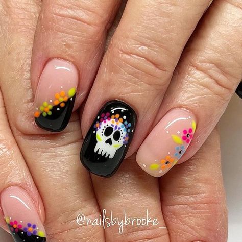 Brooke Jensen on Instagram: "💀Halloween nails but with colorful flowers for this client’s trip to Hawaii!!🌺🌿 . . . .  #gelpolish #handpaintednailart #naturalnailsonly #utahnailtech #utahnailartist #nailartist #nailart #naildesigns #nailartdesigns #freehandart #freehandnailart #gelnails #nails #nailmagazine #nailinspo #octobernails #halloweennails #halloweennailart #octobernailart #cutehalloweennails #skeletonnanimalnails #skullnails #hallweenskullnails #brightflowernails #hawaiihalloweennails #flowerhalloweennails #dayofthedeadnails #skullflowernails #dayofthedeadnailart #nailsbybrooke___Halloween" Halloween Press On Nails, Short Press On Nails, Nagel Tips, Short Nail, Nail Forms, Fake Nail, Halloween Nail Designs, Halloween Cartoons, Halloween Nail Art