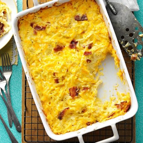 Inspired By: Cracker Barrel's Hashbrown Casserole Easter Casserole, Cracker Barrel Copycat Recipes, Hashbrown Casserole, Baked Potato Casserole, Instagram Breakfast, Potatoe Casserole Recipes, Hash Brown Casserole, Twice Baked Potatoes, Hash Brown