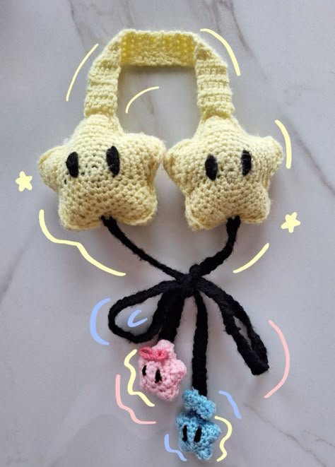 Crochet Earmuffs Headband, Star Headphone Cover Crochet, Crochet Star Headband, Star Earmuffs Crochet, Crochet Ear Muffs Free Pattern, Crochet Star Earmuffs, Crochet Earmuffs Free Pattern, Earmuff Crochet, Crochet Headphone Accessories