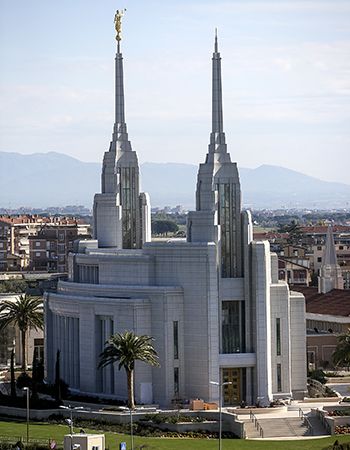 With a View of the Rome Temple from Their Windows, One Family Seeks to Apply “Home-Centered” Gospel Study Rome Italy Temple Lds, Uplifting Backgrounds, Celestial Architecture, Temples Photography, Apartment Window, Lds Temple Pictures, Temple Lds, Mormon Temples, Temple Photography