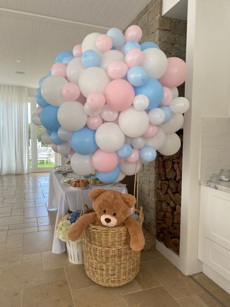 Bear hot air balloon baby shower Bear Basket Balloon, Teddy Bear Balloon Basket, Bear In Basket With Balloons, Hot Air Balloon Gender Reveal, Hot Air Balloon Teddy Bear, Bear Hot Air Balloon, Diaper Motorcycle Cake, Baby Boy Sprinkle, Motorcycle Cake