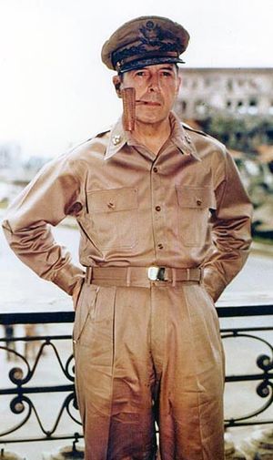 “Believe me, sir, never a night goes by, be I ever so tired, but I read the Word of God before I go to bed.”    Douglas MacArthur (1880 – 1964) Five-Star General during World War II. General Macarthur, Philippine Army, Perang Dunia Ii, Douglas Macarthur, Ww2 History, Bataan, Gaming Stuff, Historical People, Medal Of Honor