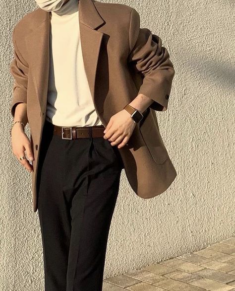 Minimalist Fashion Men, Chique Outfits, Mens Casual Dress Outfits, Men Stylish Dress, Guys Clothing Styles, Elegante Casual, Cool Outfits For Men, Stylish Mens Outfits, Mens Casual Dress