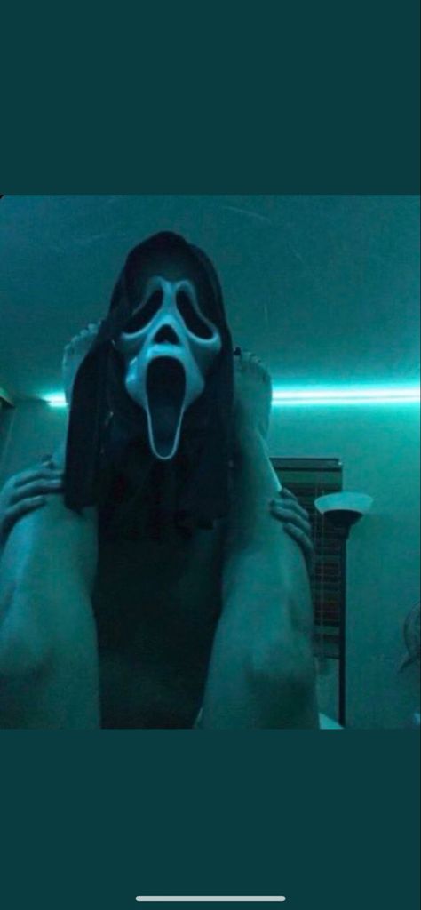 Scream, See More, Mask, On Twitter, Twitter