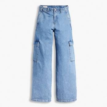 Baggy Cargo Women's Jeans - Medium Wash | Levi's® US Wallows Concert, Baggy Jeans For Women, Baggy Cargo Jeans, Concert Fit, Levis Pants, Baggy Cargo Pants, Concert Fits, Cute Everyday Outfits, Clothing Essentials