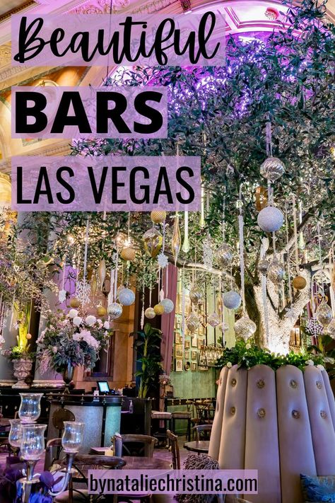 Best Bars In Vegas, Las Vegas Bars, Las Vegas Trip Planning, Vegas Trip Planning, Las Vegas Girls, Las Vegas Itinerary, Vegas Bars, Las Vegas Travel Guide, Vegas Girls Trip