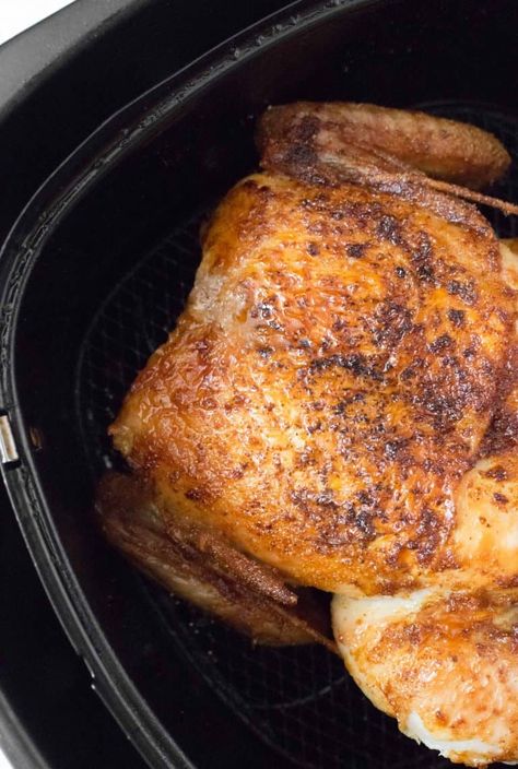 Got an air fryer and want a juicy and tender roast chicken? Perfectly moist with crispy skin, make this whole chicken in an air fryer in under 30 minutes. Chicken In An Air Fryer, Air Fryer Whole Chicken, Chicken In Air Fryer, Panini Recipes Chicken, Braised Chicken Breast, Boiled Chicken Breast, Cooking Whole Chicken, Seared Chicken Breast, Whole Chicken Recipes