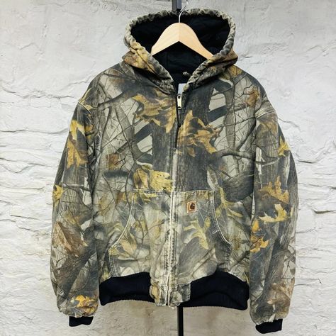 Vintage Carhartt Realtree Hooded Coat / Jacket Camouflage Mens Size XL Camo | eBay Carhartt Coats, Street Brands, Carhartt Jackets, Paint Splatters, Small Paint, Vintage Carhartt, Hooded Coat, Camouflage, Camo