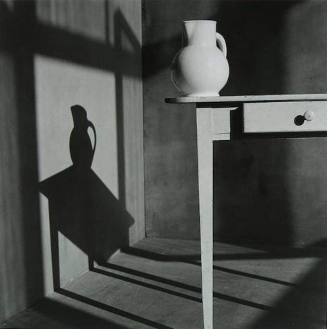 Christian Coigny, Ombres Portées, Still Life Pictures, Object Photography, Shadow Photography, Black And White Landscape, Still Life Photos, Foto Art, Still Life Art