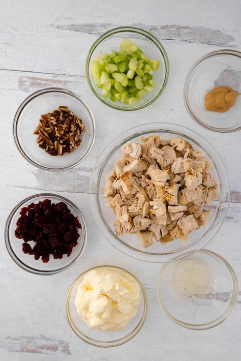 Leftover Chicken Salad, Chicken Salad With Cranberries, Baked Buffalo Chicken Dip, Healthy Green Salads, Use Leftover Chicken, Chicken Parm Recipes, Salad With Cranberries, Apple Cider Vinegar Chicken, Cranberry Chicken Salad