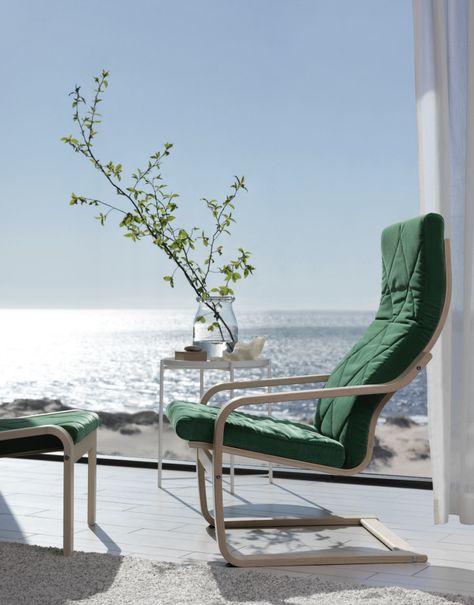 IKEA's Iconic Poäng Armchair Just Got a Makeover—and It's Good via @MyDomaine Poang Chair Living Room, Outdoor Reading Chair, Poang Chair, Ikea Poang Chair, Billy Ikea, Iconic Armchairs, Brown Leather Recliner Chair, Beach Chair With Canopy, Composite Adirondack Chairs