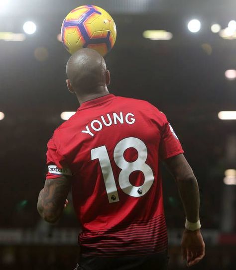 Ashley Young, Manchester United FC Ashley Young, Different Sports, Man Utd, Manchester United, Manchester, The Unit, Sports