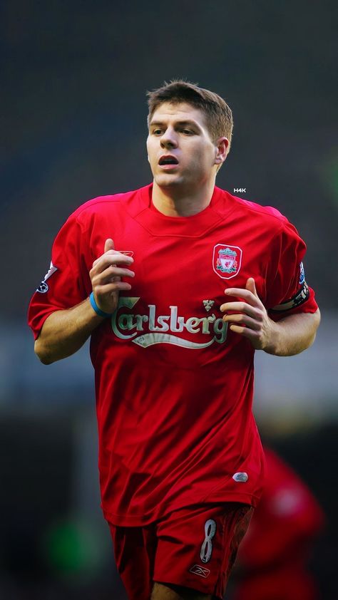 Gerrard Liverpool, Ynwa Liverpool, Stevie G, Liverpool Legends, Liverpool Soccer, Captain Fantastic, Army Pics, Liverpool England, Fc Liverpool