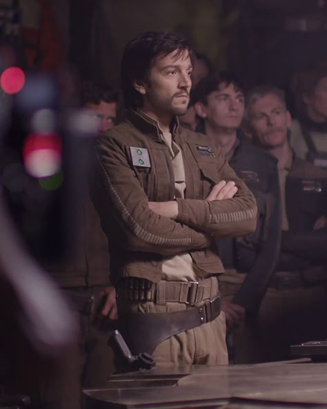 Star Wars Cassian Andor, Cassian Andor Rogue One, Prison Outfit, Cassian Andor, Home Wrecker, Jyn Erso, Diego Luna, Im Falling In Love, Star Wars Outfits