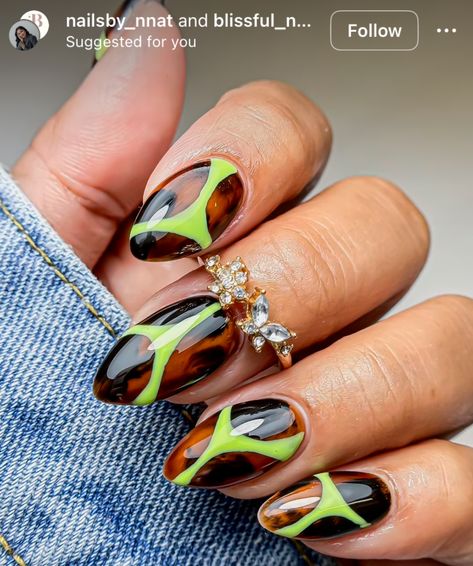 Nails Print, Tortoise Nails, Tortoise Shell Nails, Shell Nails, Neon Nails, Types Of Nails, Cosmetology, Tortoise Shell, Short Nails