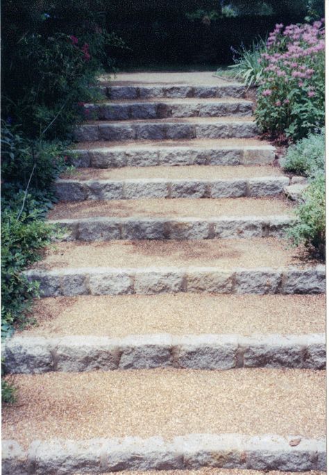 Crushed Limestone Pathway, Cobblestone Steps, Hill Stairs, Gravel Steps, Stone Front House, Garden Train, Slope Landscaping, Lake Landscaping, Crushed Gravel