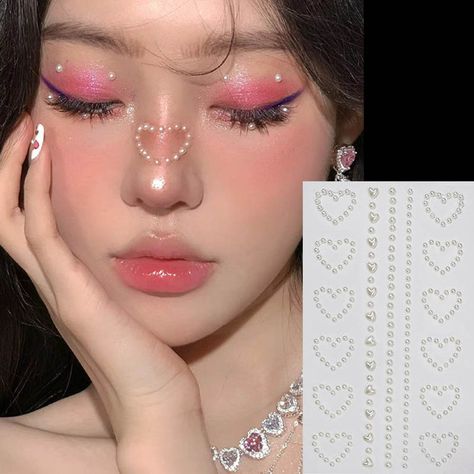 3D Love Heart Shiny Rhinestone Makeup Face Tattoo Stickers Temporary Tattoos Glitter Fake Tattoo Pearl Sticker Makeup, Heart Patch Tattoo, Gem Face Makeup, Makeup With Stickers, Face Diamonds Rhinestones Makeup, Make Up With Diamonds, Gem Makeup Looks, Medda Larkin, Face Stickers Makeup